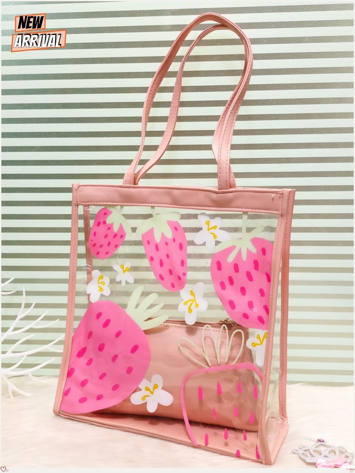 New Strawberry Transparent Large Size Tote Bags, Clear Shoulder Handbags For Ladies, Waterproof Transparent Handbag New Strawberry Transparent Large Size Tote Bags, Clear Shoulder Handbags For Ladies, Waterproof Transparent Handbag